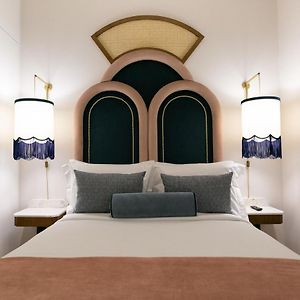 Kamer met een Queen Size Bed